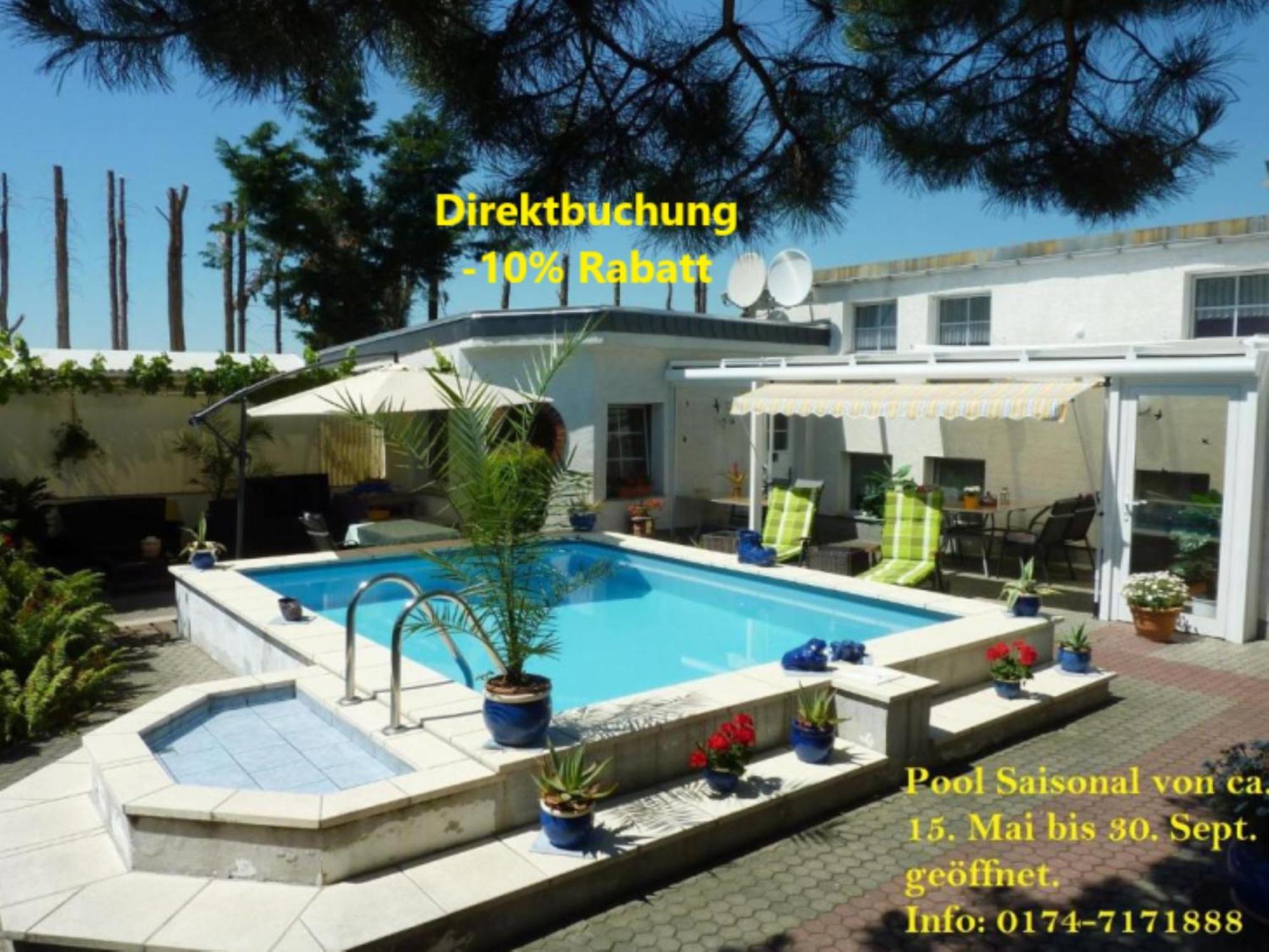 Pension Muench "Am Anger" Neuseusslitz Buitenkant foto