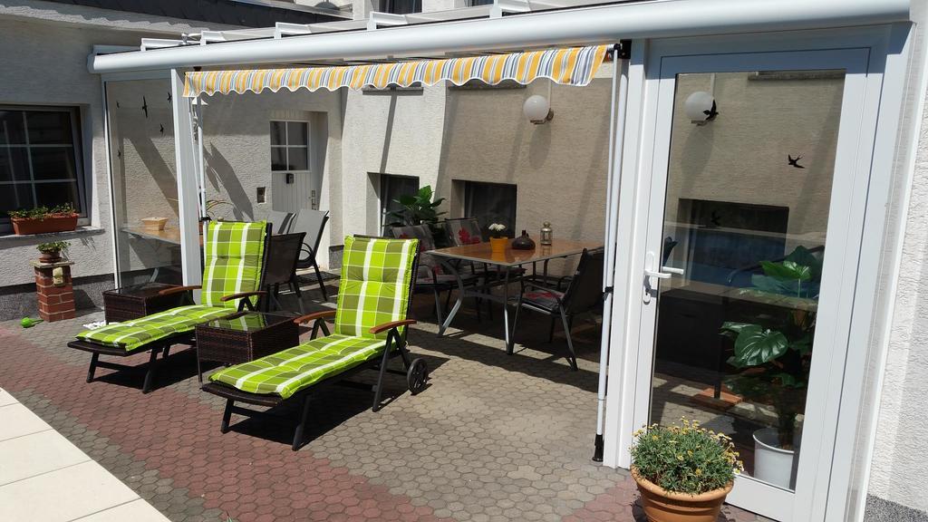 Pension Muench "Am Anger" Neuseusslitz Buitenkant foto
