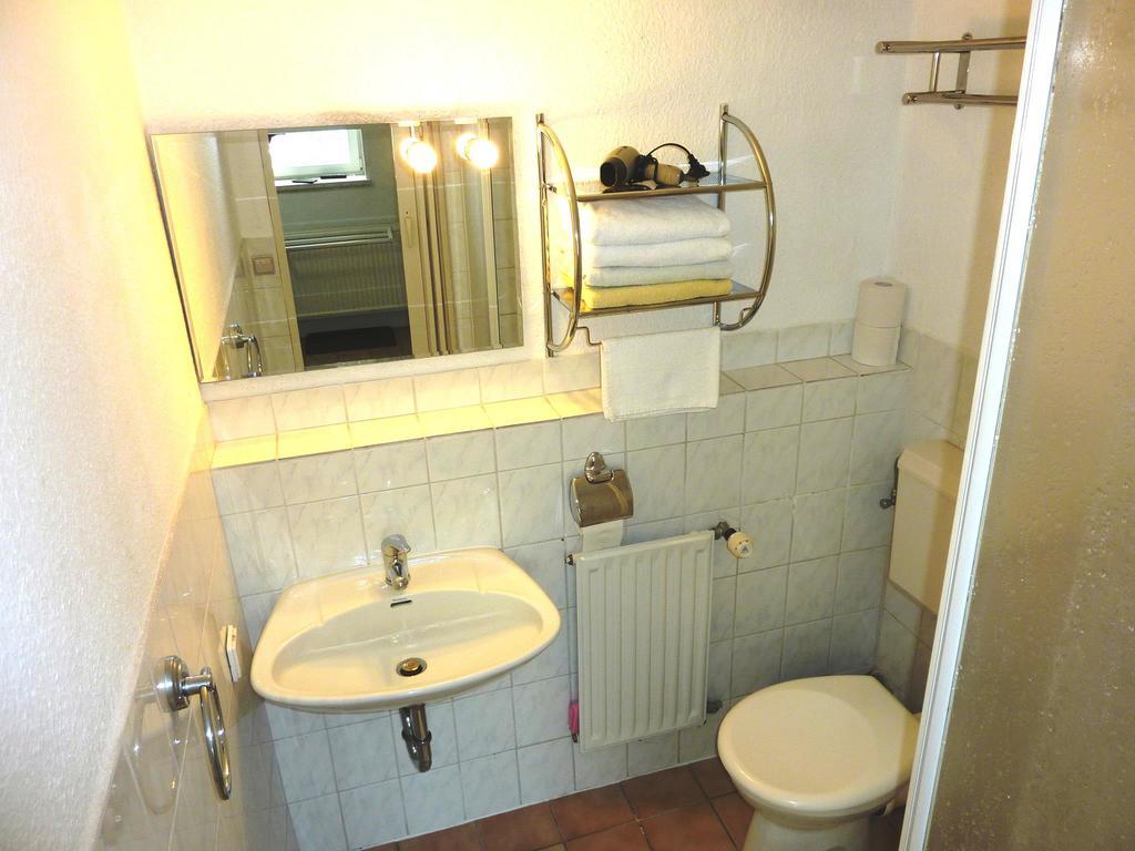 Pension Muench "Am Anger" Neuseusslitz Buitenkant foto